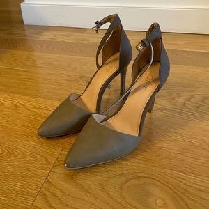 LOFT Pointed-Toe Heels, dark nude, 7.5 w/ strap